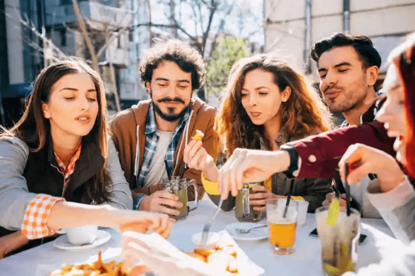 MAINTENANCE TIPS FOR RESTAURANTS TABLE